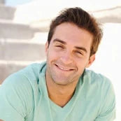 Daniel G., 37